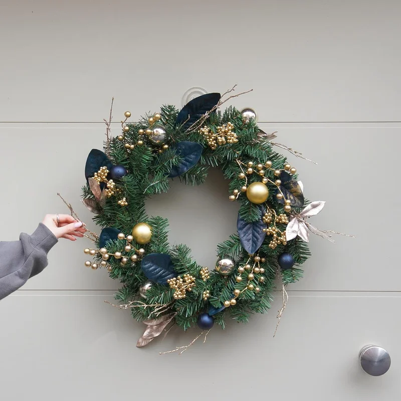 festive-lights-85032